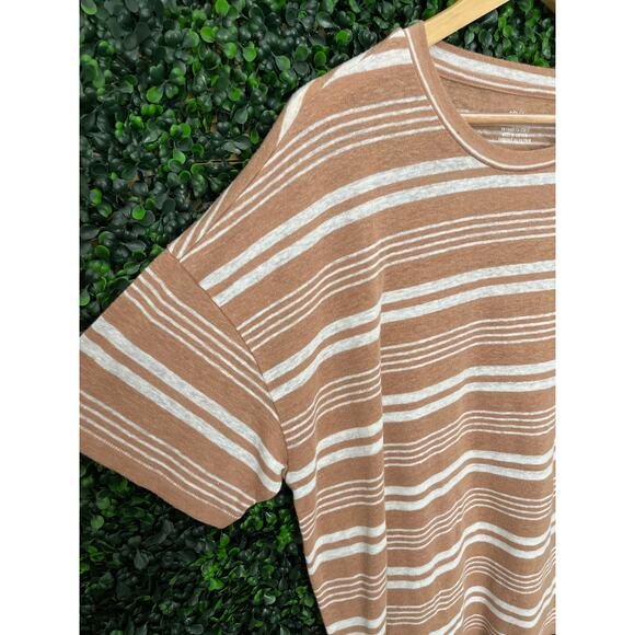 Aeria Women’s Blouse, lightweight size M - Picture 2 of 7